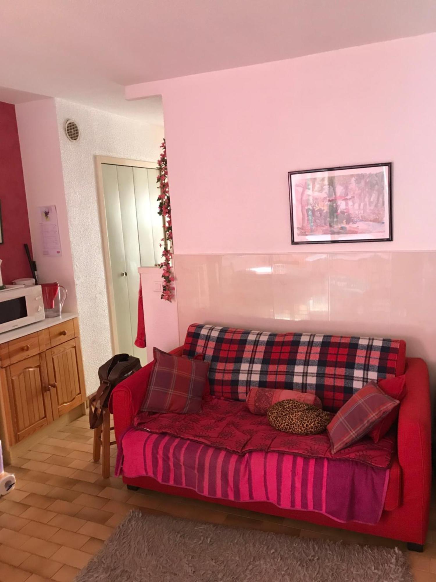 Apartment T2 Avec Veranda Et Piscine A La Napoule