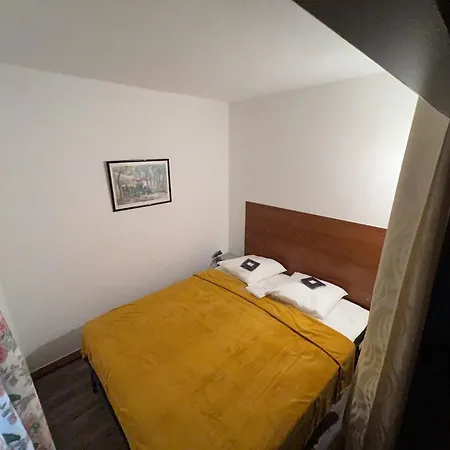 T2 Avec Veranda Et Piscine A Mandelieu La Napoule Extérieur photo